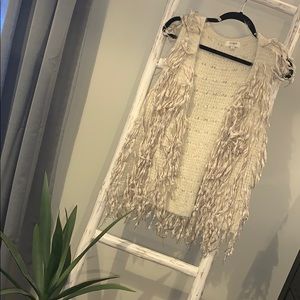 Umgee Vest - Size Small